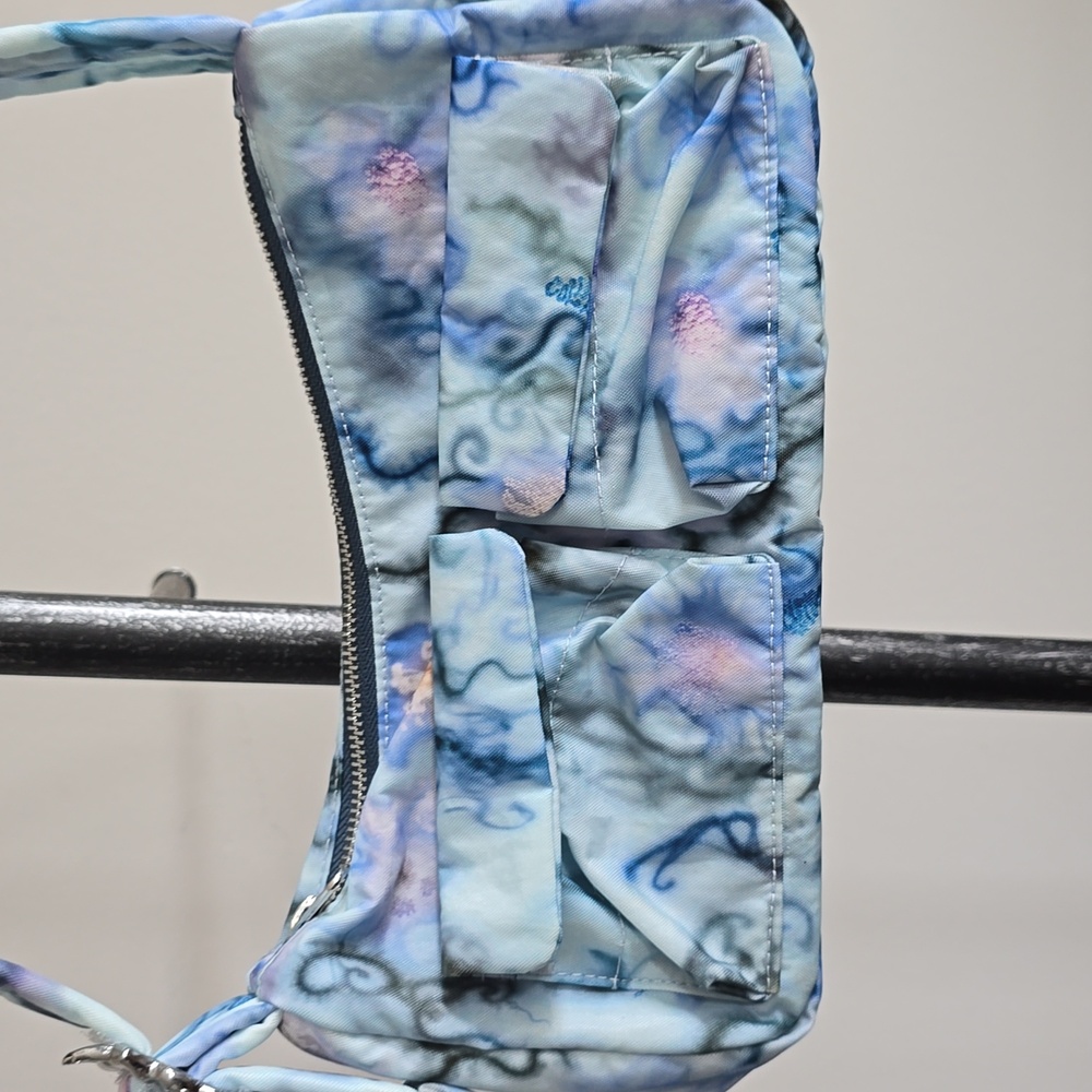 BAGGU Collina Strada's Blue Thorn Cargo Shoulder Bag - Picture 3 of 13